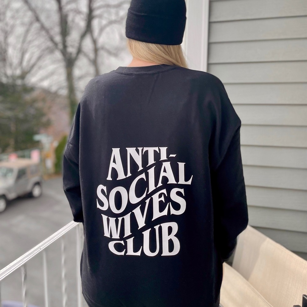 Antisocial wives club sweatshirt black graphic long sleeve pullover for wives